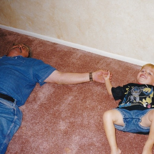 亚洲尿pisssex撒尿
