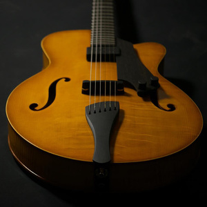 亚洲尿pisssex撒尿
